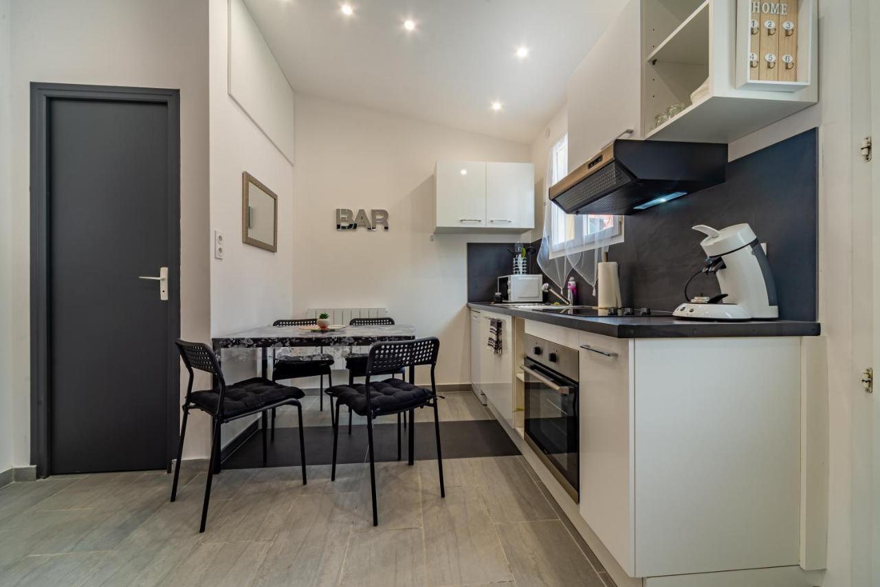 La Serenade - Appartements Confort Avec Terrasse Μοντρέιγ Εξωτερικό φωτογραφία